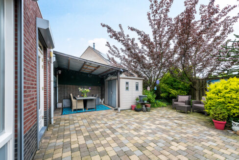 210-Tuin1